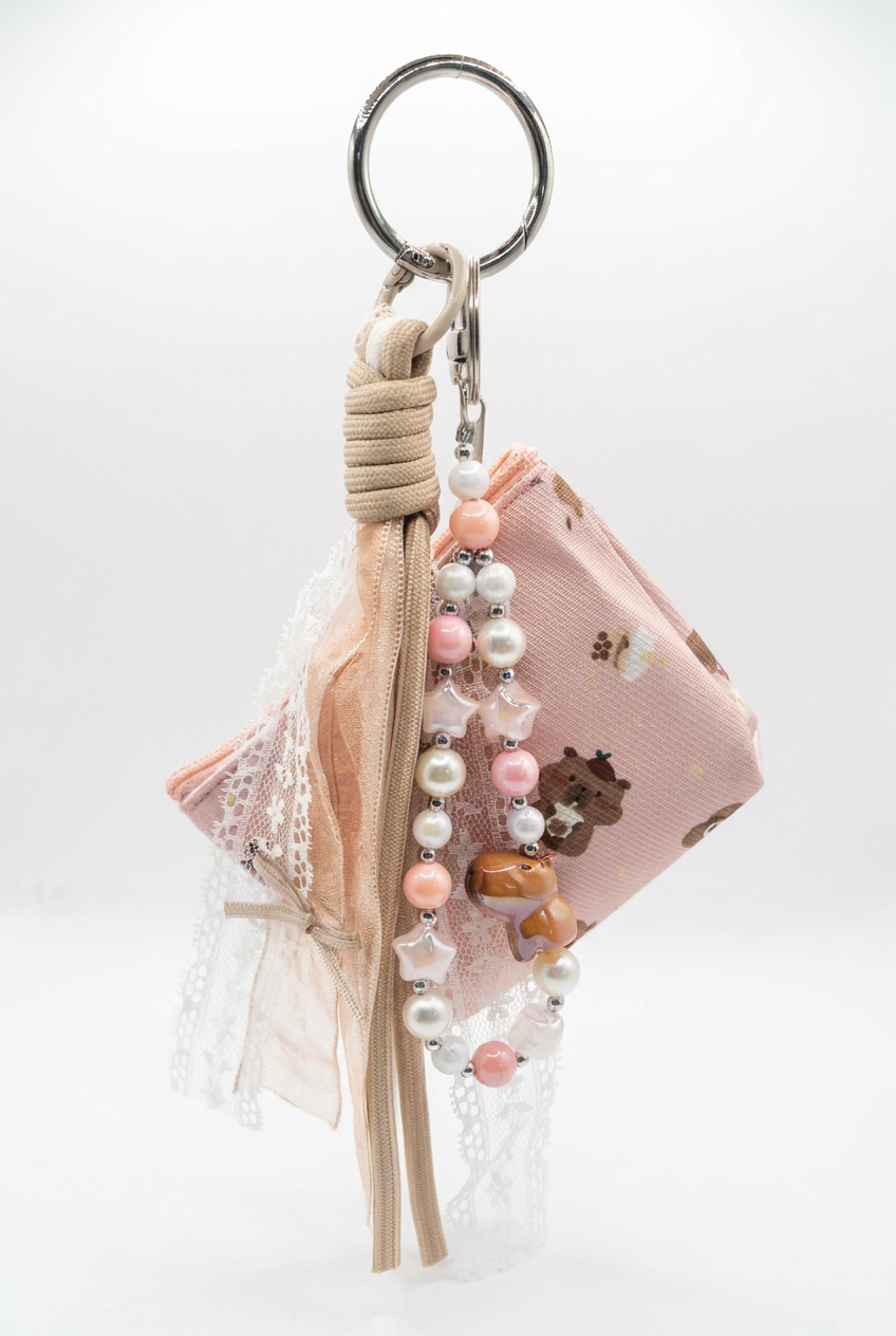 XXL Bagcharm "Capybara Beige"